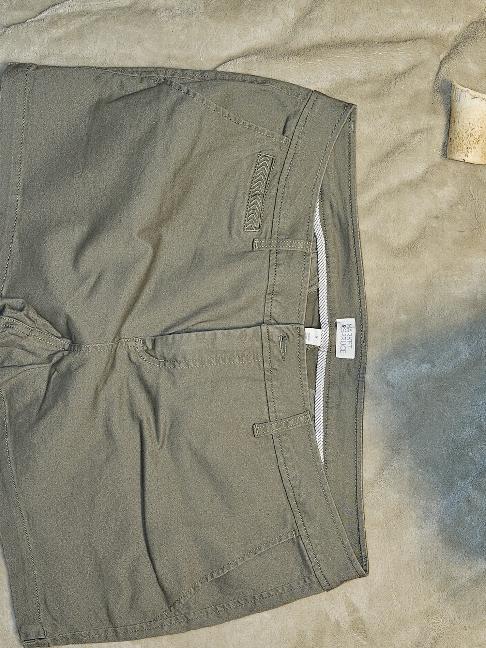 Market & Spruce Olive Green Women's Chino Shorts